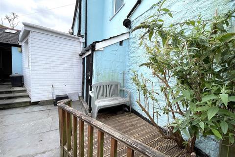 1 Castle Hill, Lostwithiel, PL22 0DD