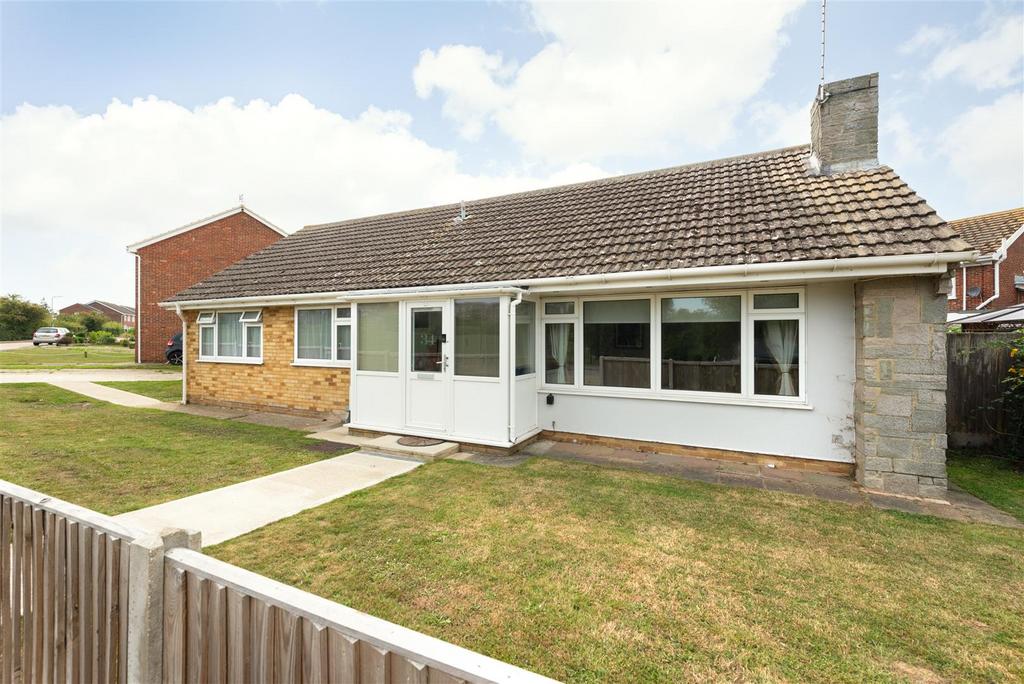 Columbia Avenue, Whitstable 3 bed detached bungalow for sale £529,950