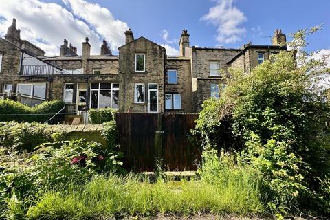 4 bedroom terraced house for sale, Wakefield Road, Huddersfield, HD5 8DB