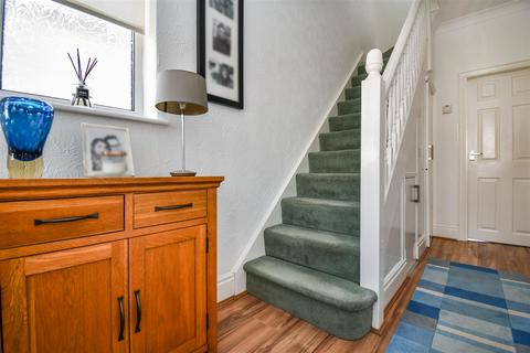 45 Faversham Avenue, Hull, HU4 7RD