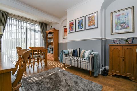 45 Faversham Avenue, Hull, HU4 7RD