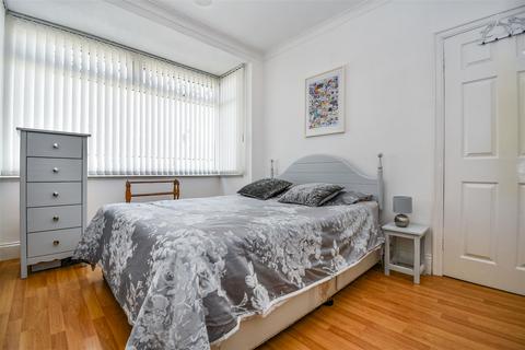 45 Faversham Avenue, Hull, HU4 7RD