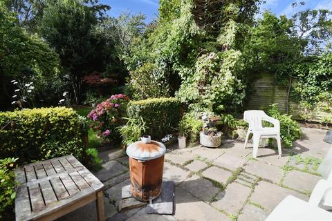 3 Derrymore Road, Willerby, Hull, HU10 6ES