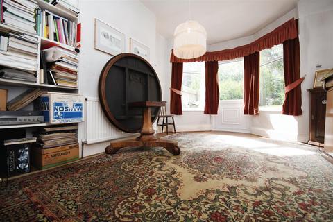 3 Derrymore Road, Willerby, Hull, HU10 6ES