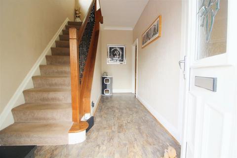 3 bedroom semi-detached house for sale - Springfield Avenue, Clayton West, Huddersfield, HD8 9HJ