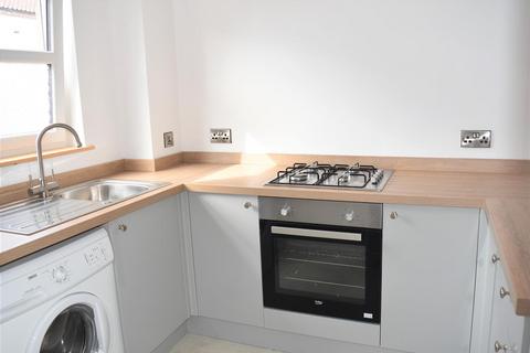 1 bedroom flat for sale, Waterside, Ripon