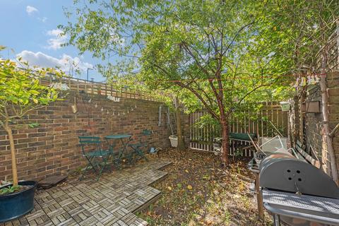 6 Ramilles Close, London, SW2 5DG