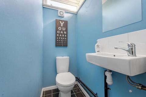 6 Ramilles Close, London, SW2 5DG