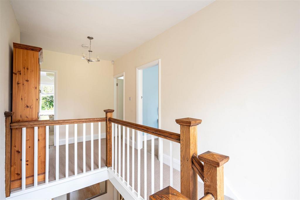 Clifton Road 67-31 (Large).jpg