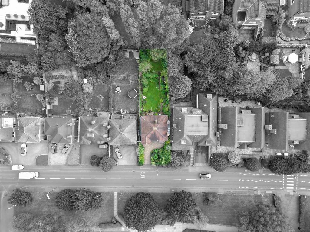 Clifton Road 67 0-4 (Large).jpg
