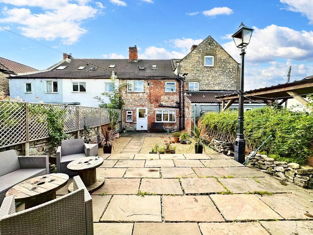 Main Street, Monk Fryston, Leeds 3 bed terraced house for sale £300,000