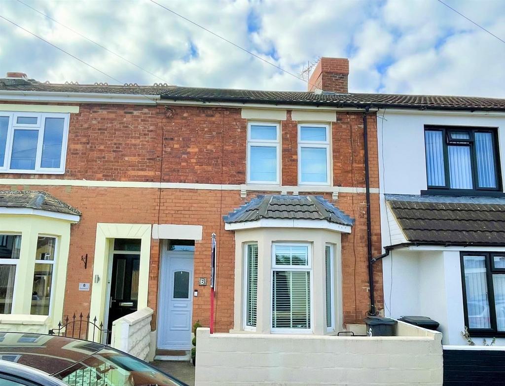 Bessemer Road West, Swindon 3 bed terraced house £275,000