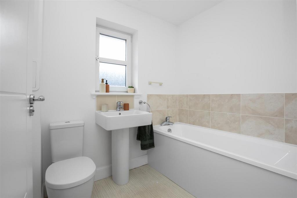 38 Lady Campbells Court 22.jpg