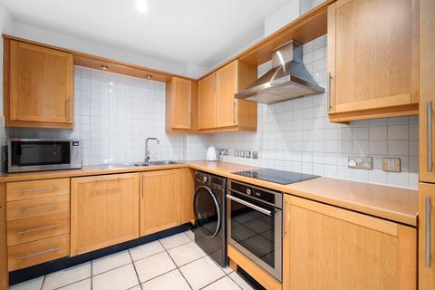3 bedroom apartment to rent, Aria House, WC2B