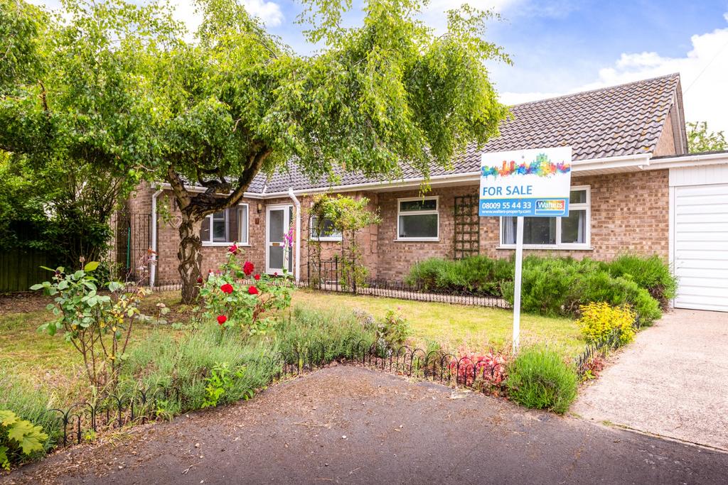 Exmoor Close, North Hykeham, Lincoln, Lincolnshire, LN6 5 bed detached