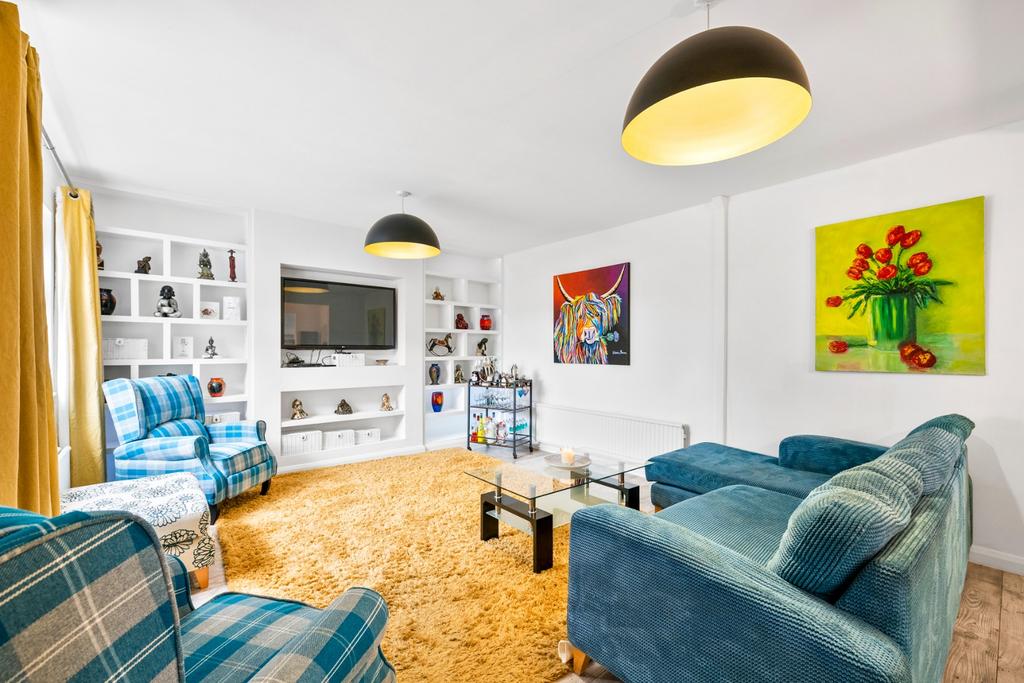 Exmoor Close, North Hykeham, Lincoln... 5 bed detached bungalow £410,000