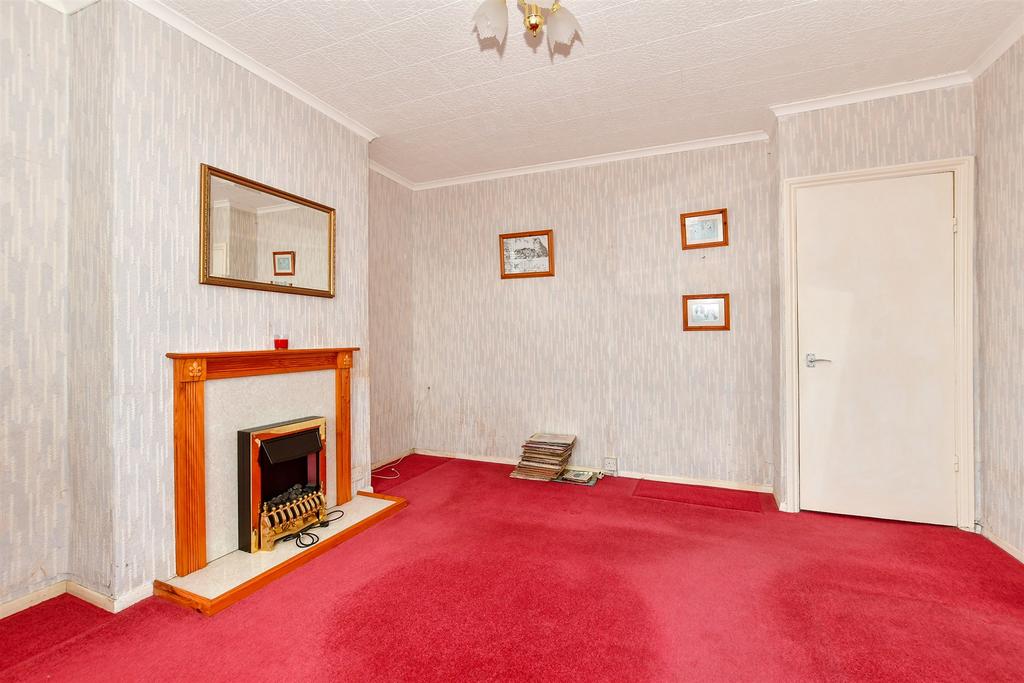 Clements Road, Ramsgate, Kent 2 bed semidetached house £200,000
