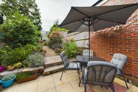 109 Earls Road, Southampton, SO14 6SG