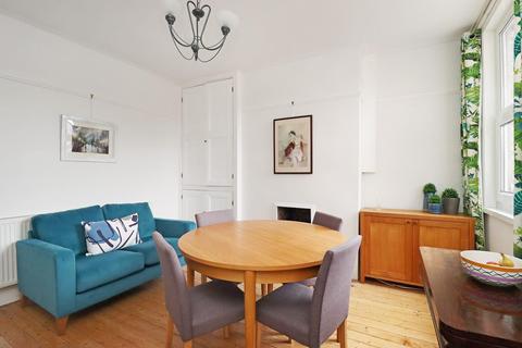 3 bedroom end of terrace house for sale, Finchley Road, Hale