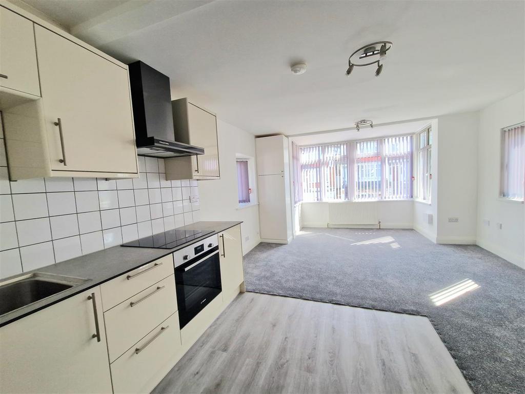 BRAND NEW APARTMENT WEMBLEY PARK Studio £1,300 pcm (£300 pw)