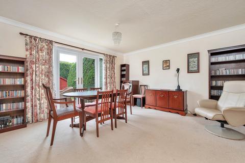 56 Barrowby Gate, Grantham, NG31 7LT