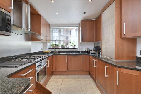 3 bedroom flat to rent, Viceroy Court, Prince Albert Road, St Joh'ns Wood,  NW8