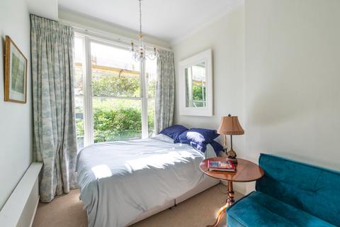2 bedroom flat for sale, St. Charles Square, North Kensington