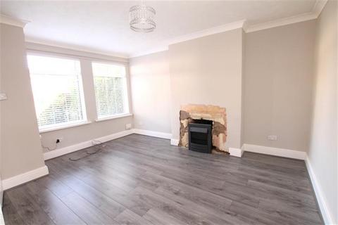 2 bedroom semi-detached house to rent, Inglemire Lane, HU6