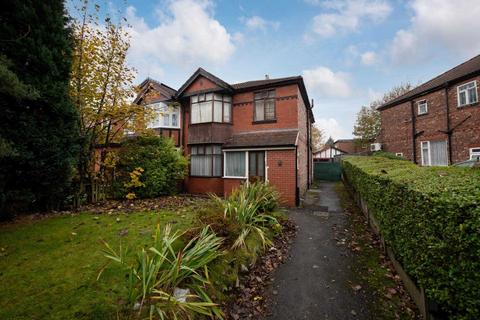 4 bedroom semi-detached house for sale, Leicester Road, Salford