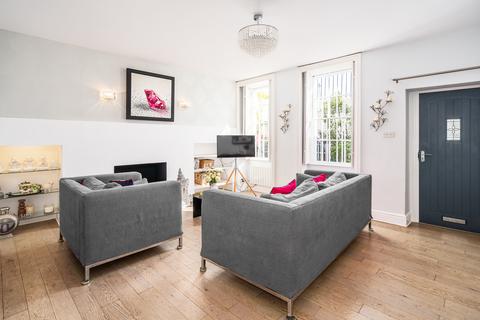 2 bedroom apartment for sale - Cavendish Crescent, BA1