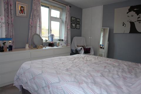 11 Tanners Fold, Oldham, OL8 2NN