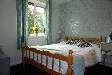 11 Tanners Fold, Oldham, OL8 2NN