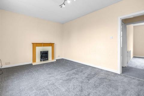 2 bedroom flat to rent, Pilton Avenue, Pilton, Edinburgh, EH5