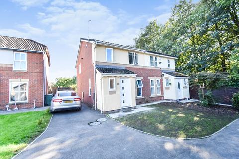 4 bedroom semi-detached house for sale - Tamar Close, Whitefield, M45