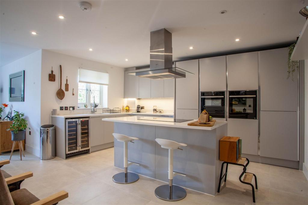 Lavender Close, Faulkland, BA3 5WH 4 bed detached house for sale £750,000
