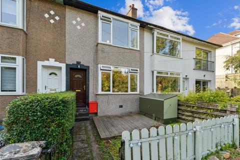 112 Monteith Drive, Clarkston, Glasgow, G76 8NZ