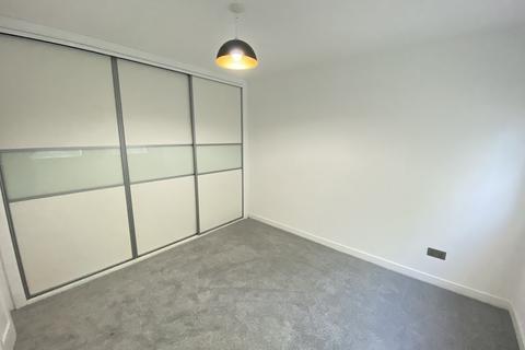 1 bedroom flat to rent, Llwynderw Drive, West Cross, SA3