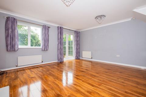 3 bedroom semi-detached house for sale, Braithwaite Road, Middleton, M24