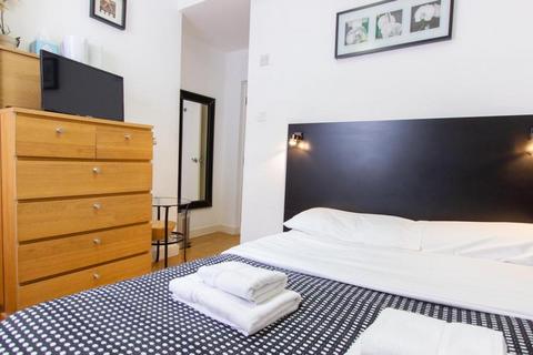 Studio to rent, North Gower Street, Euston, London, NW1