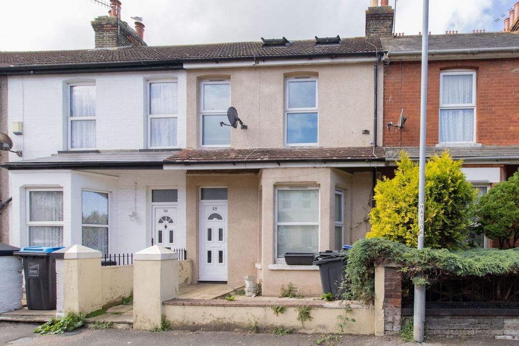 Hastings Avenue, Margate, CT9 4 bed terraced house for sale £280,000