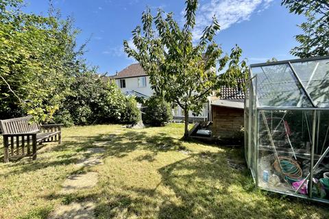8 Dinnis Close, Tedburn St Mary, Exeter, EX6 6RP