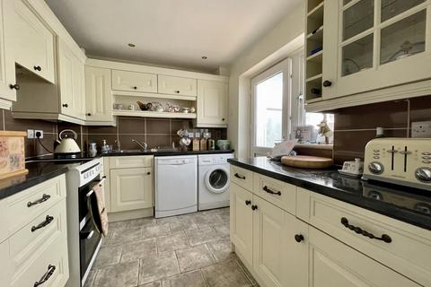 8 Dinnis Close, Tedburn St Mary, Exeter, EX6 6RP