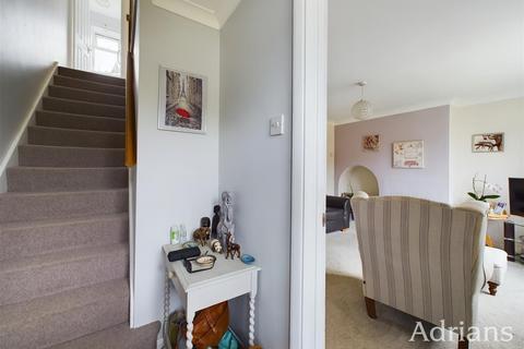 37 Pyms Road, Chelmsford, CM2 8PX