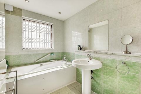 41 Rhodes Avenue, London, N22 7UR
