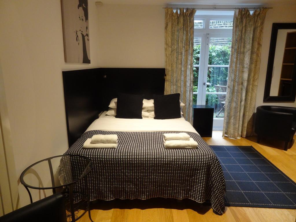 Studio to rent