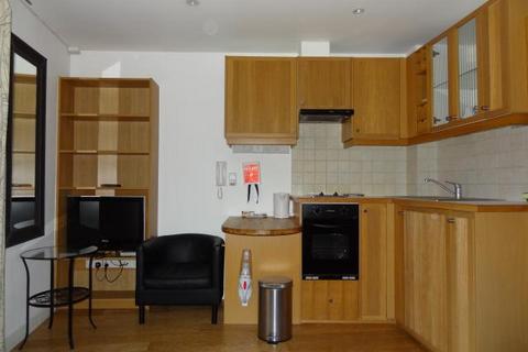 undefined, Cartwright Gardens, Bloomsbury, London, WC1H