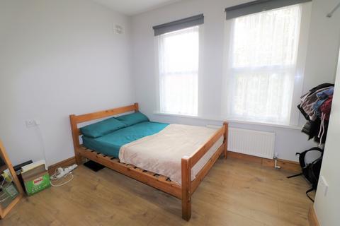 House share to rent, Hitcham Road, London E17