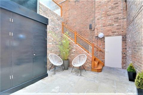 2 bedroom apartment to rent - Scarisbrick Avenue, Southport, PR8