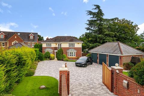 1 The Manor, Shinfield, Reading, RG2 9DP