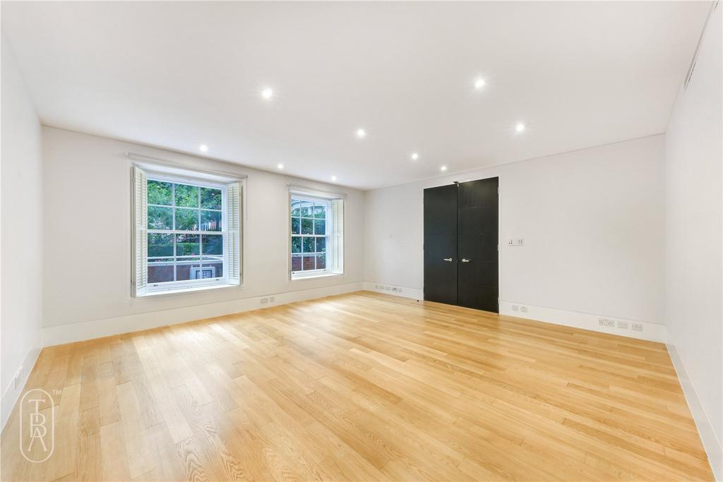 Duchess Of Bedfords Walk, Kensington, London, W8 2 bed apartment to